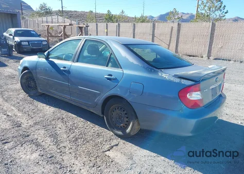 2004 Toyota Camry Le V6 из США, поврежденный, VIN 4T1BF30K64U586143
